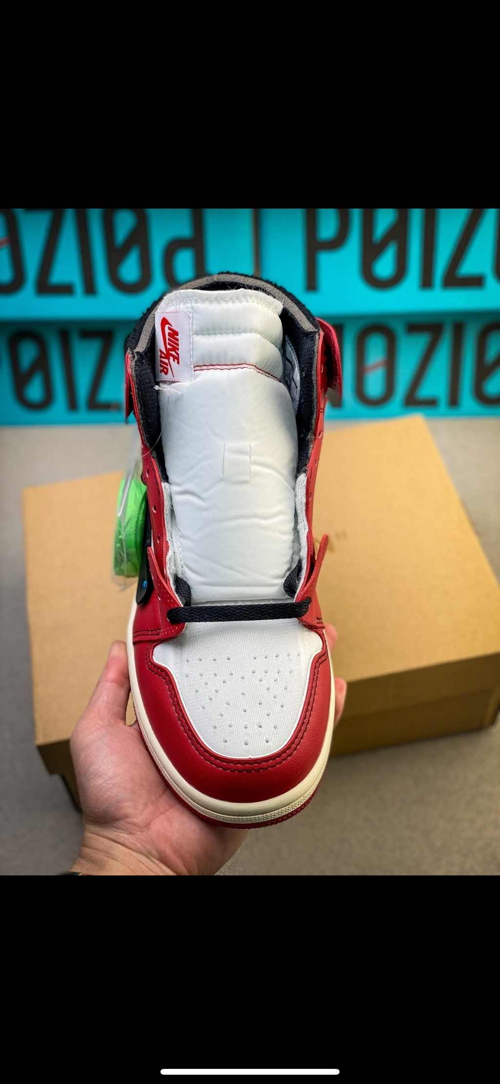 Jordan 1 Retro High Off-White Chicago