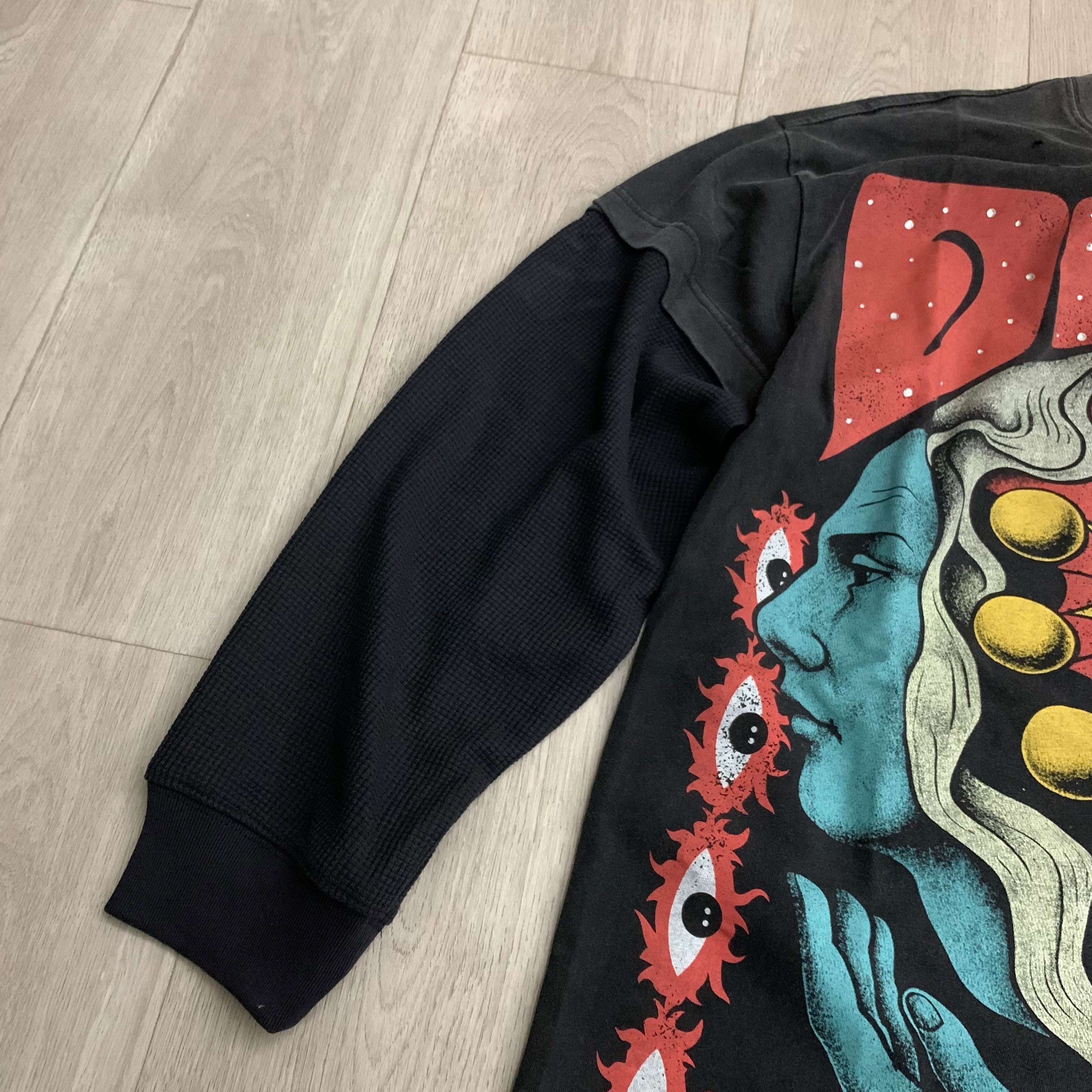 Camiseta Manga Larga Gráfica 'Dua Tour' - Estilo Oversize Streetwear