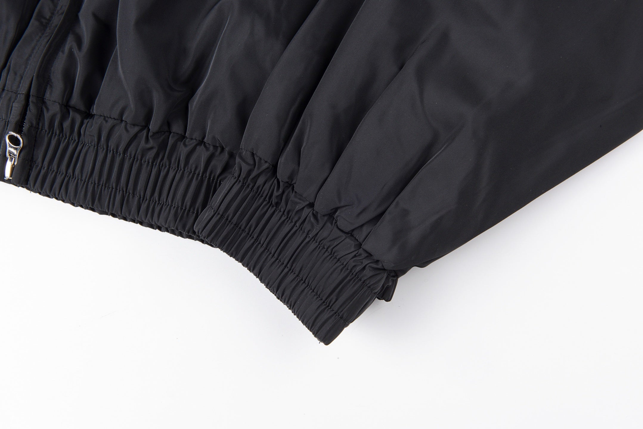 Chaqueta 'Utility Patch' - Edición Streetwear Técnica