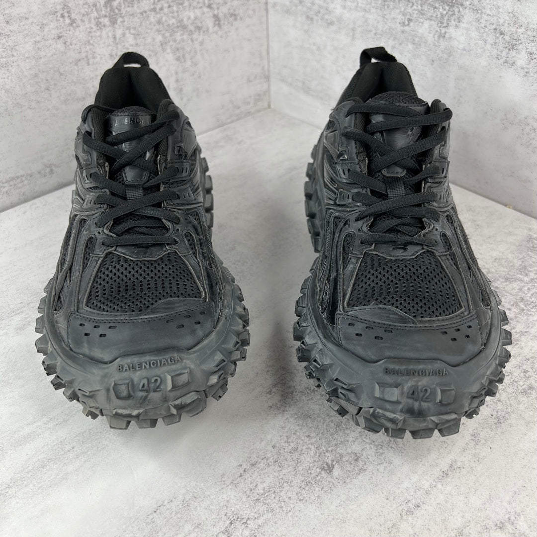 Zapatillas 'Off-Road Tread' - Edición Streetwear Vanguardista