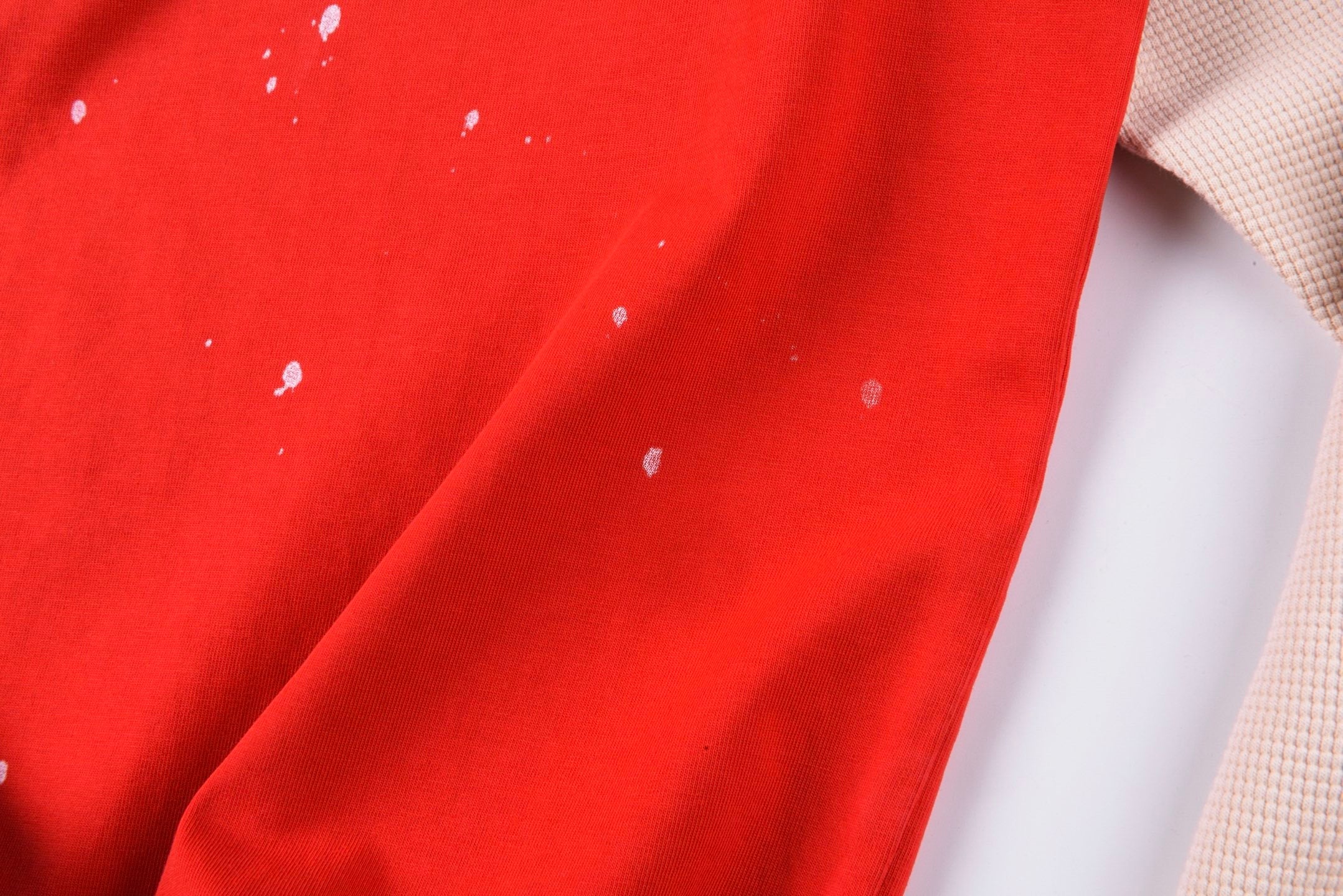 Camiseta 'Double Layer' Efecto Desgastado - Edición Streetwear