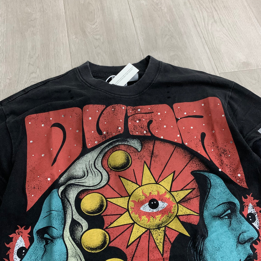 Camiseta Manga Larga Gráfica 'Dua Tour' - Estilo Oversize Streetwear