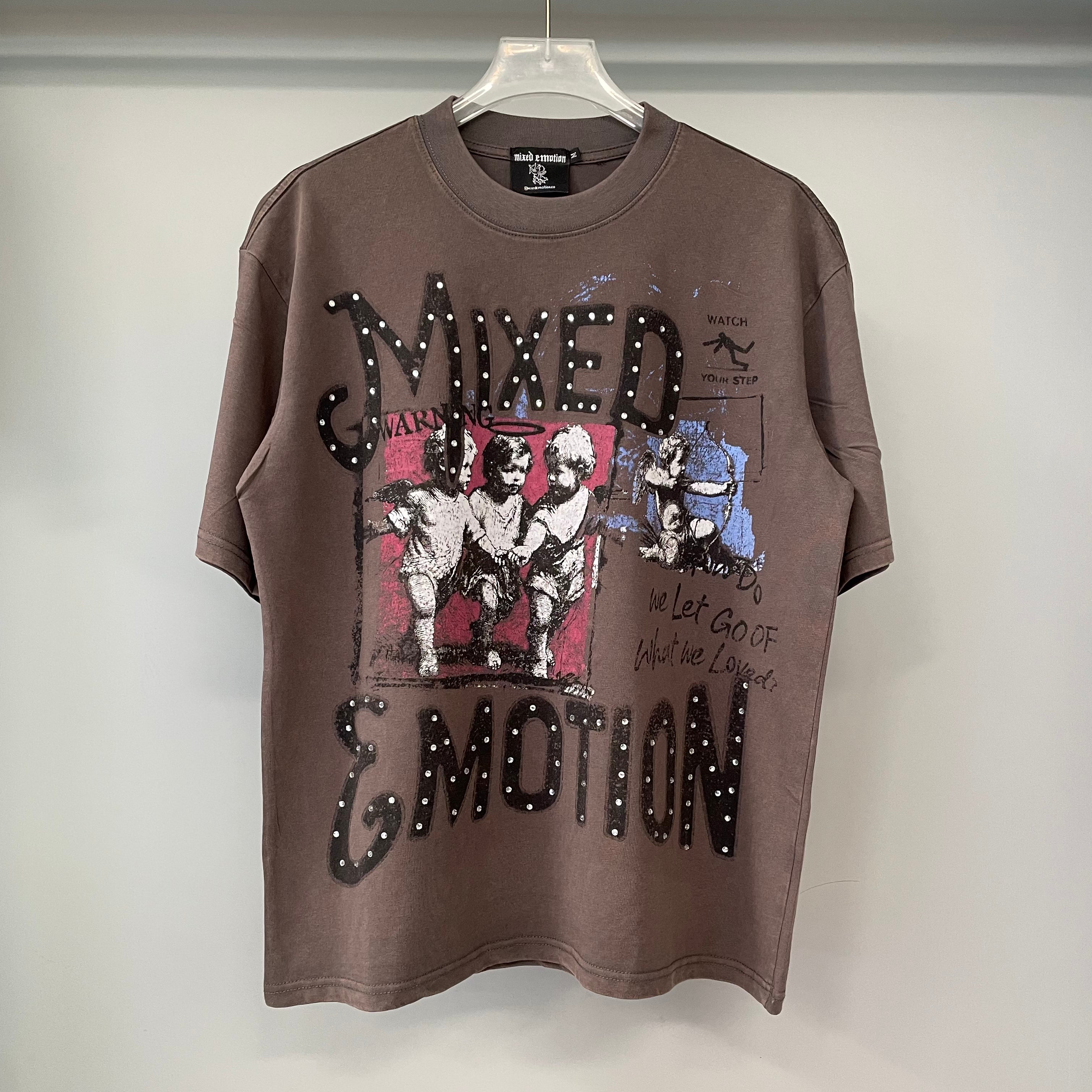 Camiseta Mixed Emotion 'Graphic Concept' - Edición Streetwear Artística