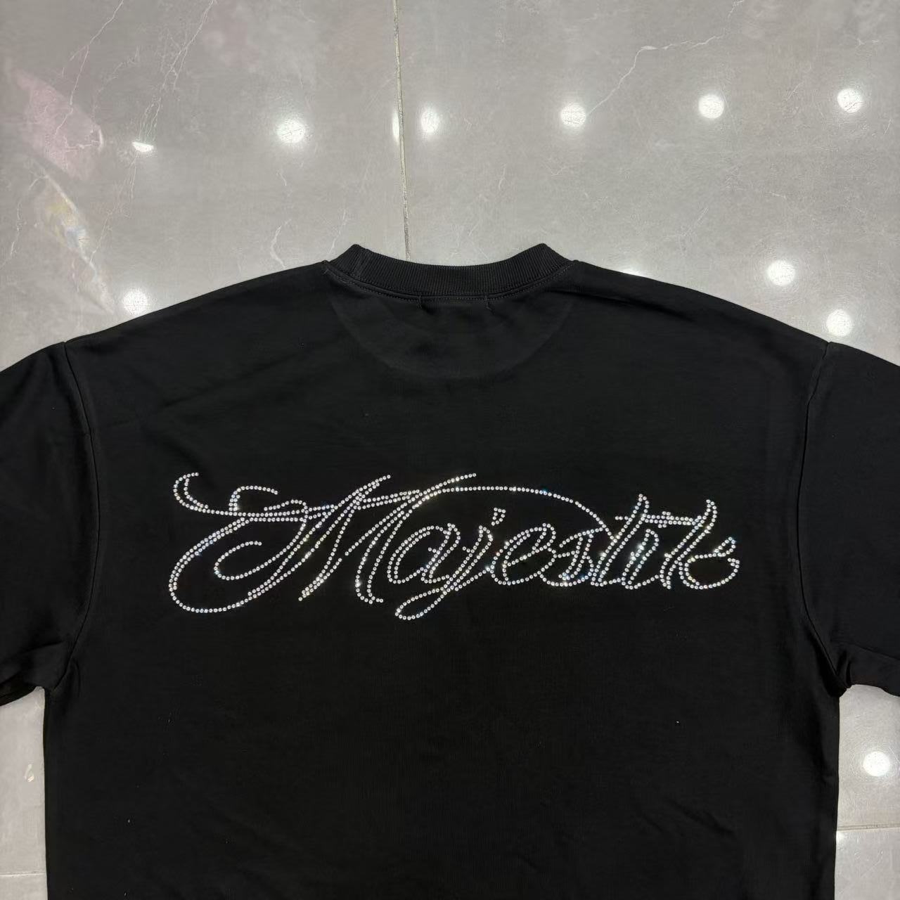 Camiseta Oversize 'Cyber-Vision' - Edición Streetwear Futurista