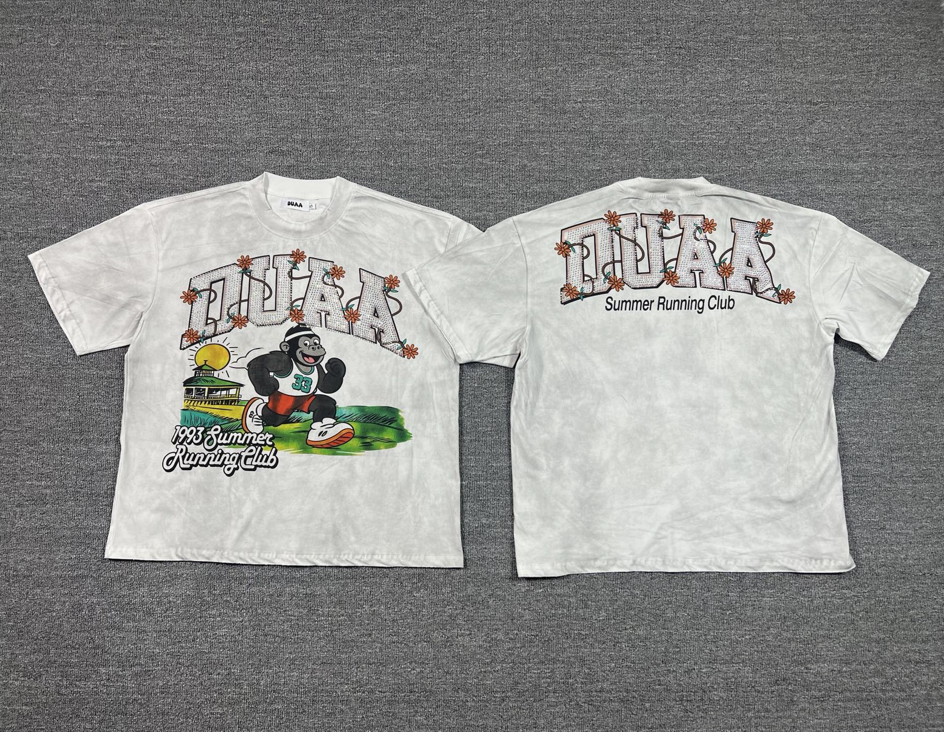 Camiseta Oversize Gráfica 'Summer Running Club' - Edición Streetwear