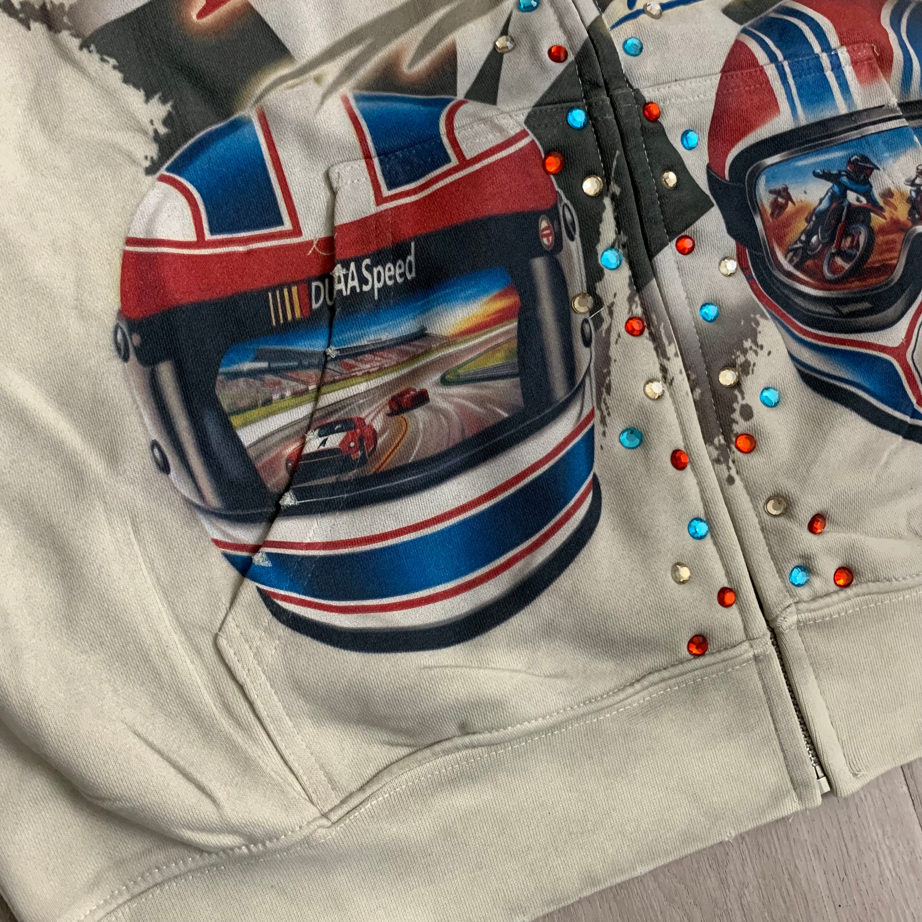 Sudadera 'Racing Speed' con Pedrería - Edición Streetwear Premium