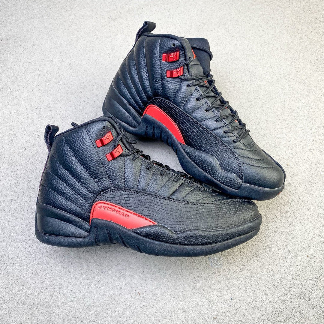 Air Jordan 12 Retro "Bloodline"