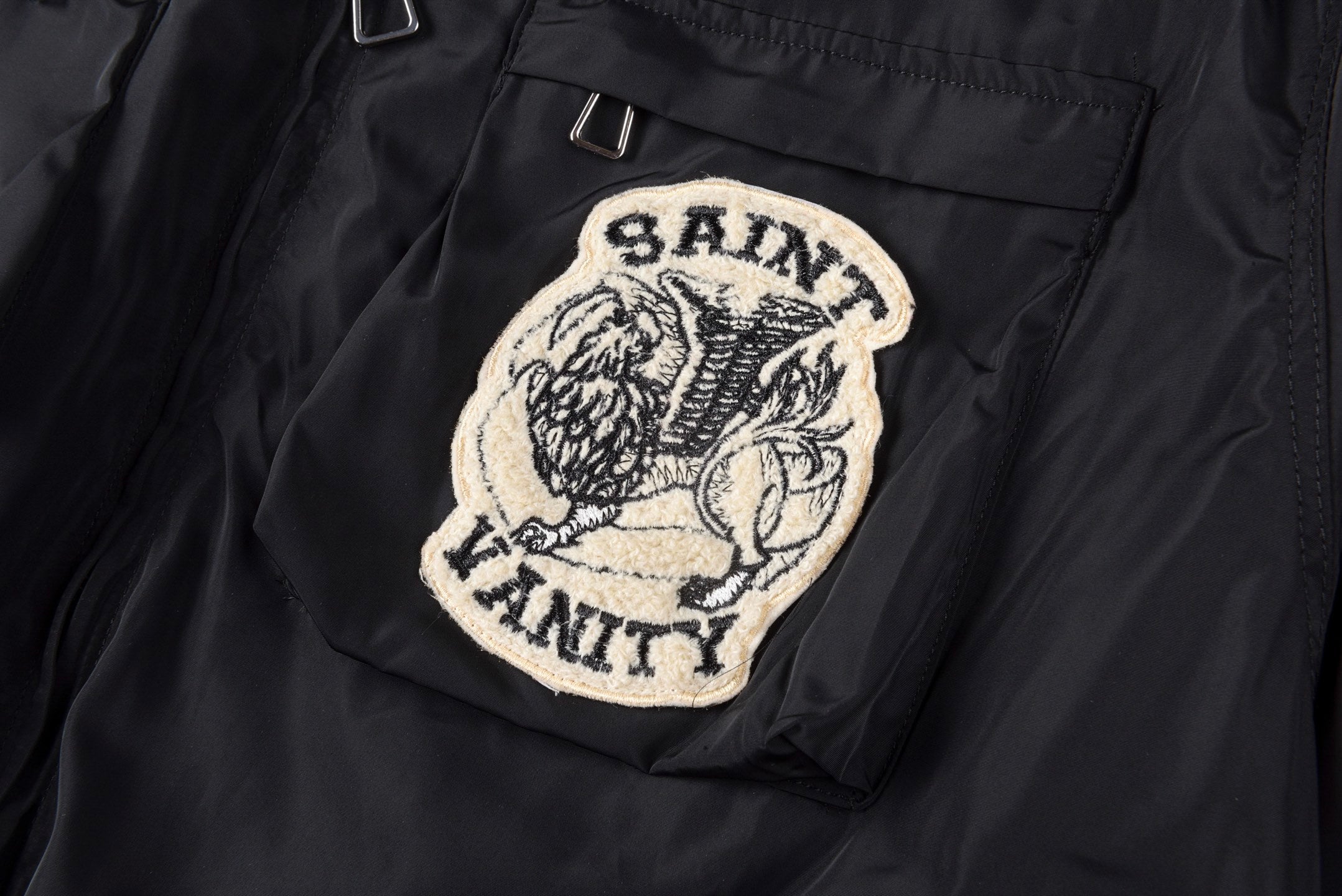Chaqueta 'Utility Patch' - Edición Streetwear Técnica