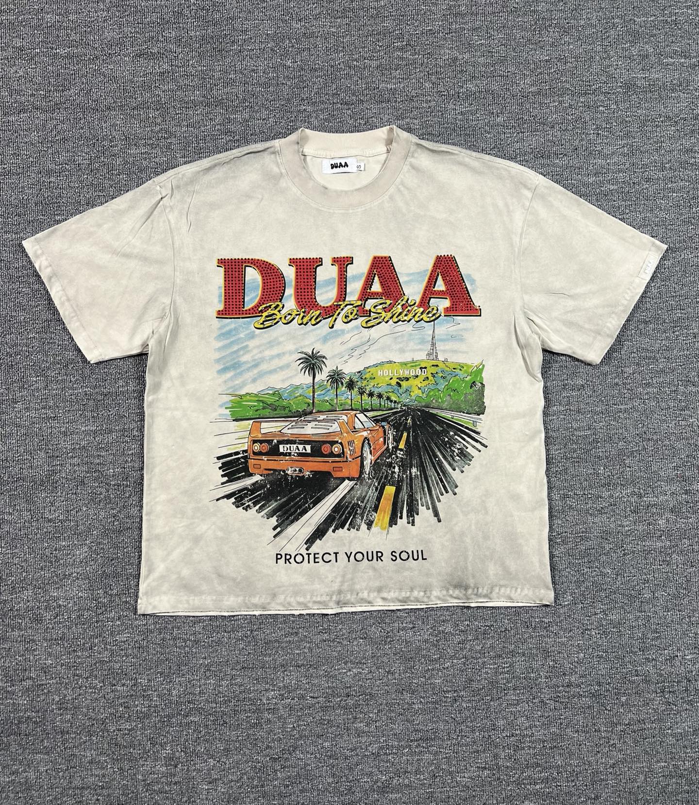 Camiseta Oversize Gráfica 'Born to Shine' - Edición Streetwear