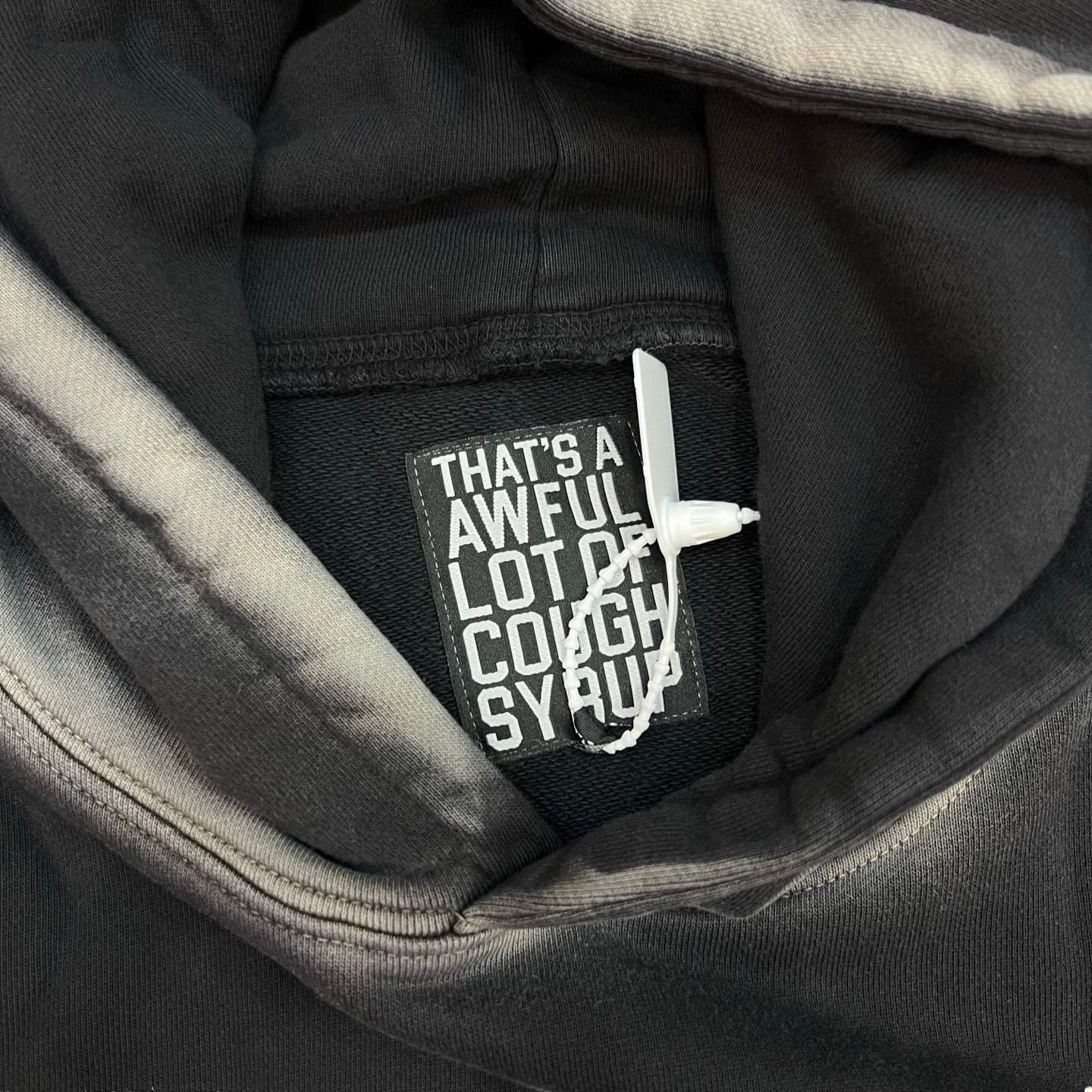 Sudadera Oversize con Capucha 'Graphic Quote' - Edición Streetwear Vintage