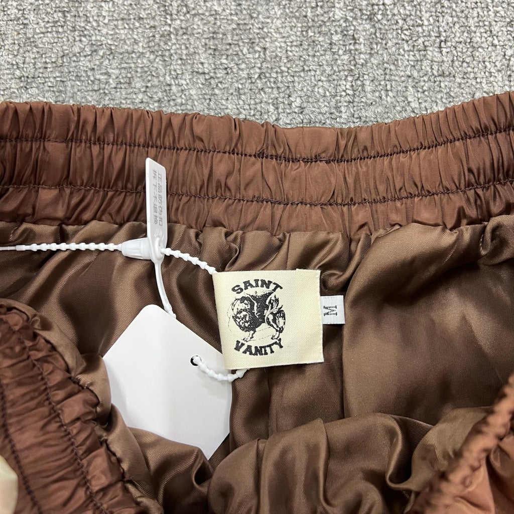 Short Urbano 'Snap-Button' con Parche - Edición Streetwear