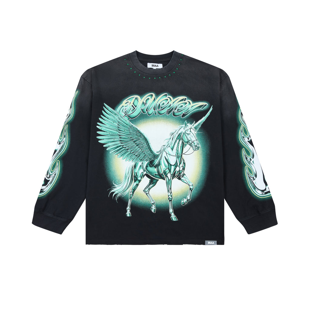 Camiseta Manga Larga Gráfica 'Pegasus Vision' con Pedrería - Edición Streetwear