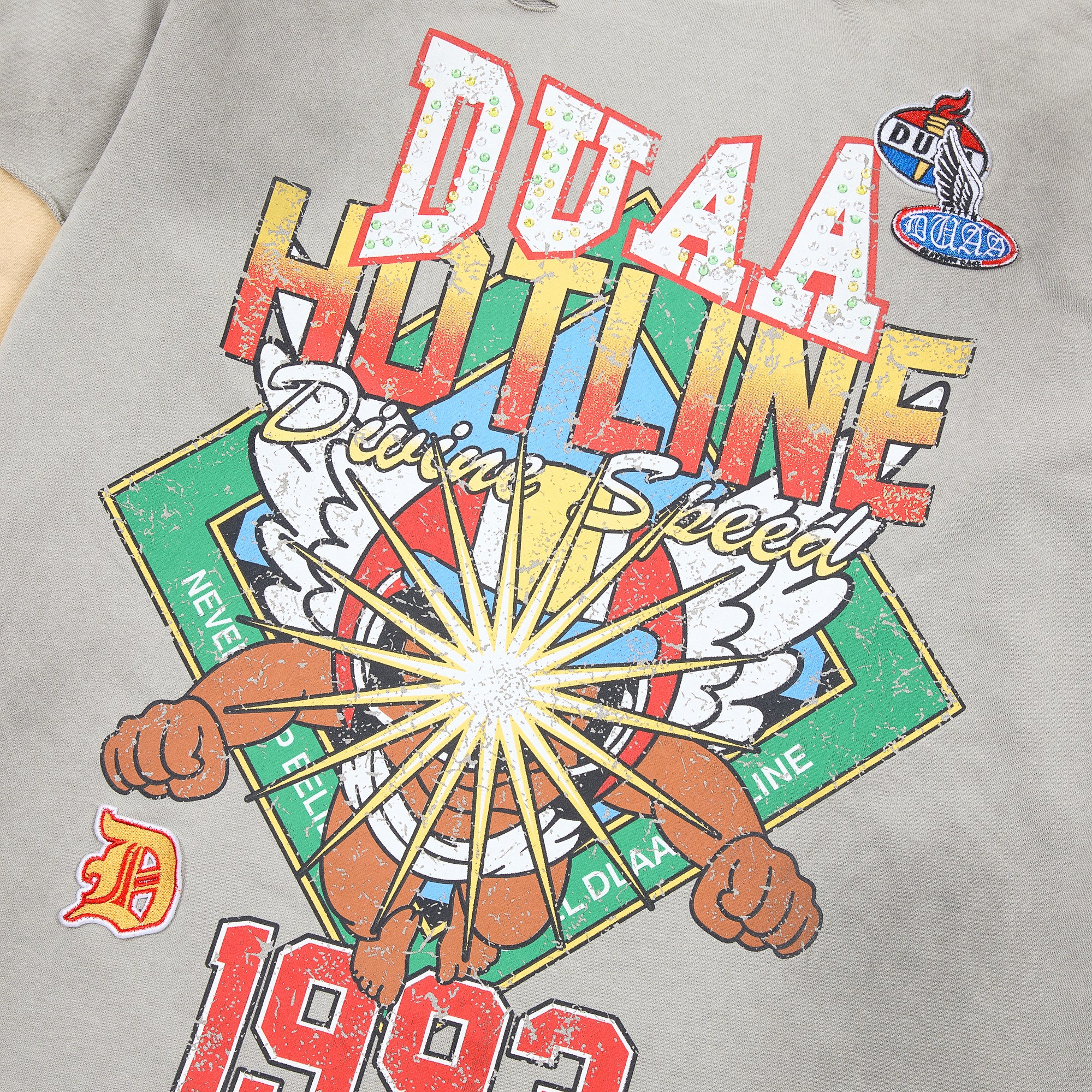 Camiseta Manga Larga 'Hotline 1993' - Diseño Layered Streetwear