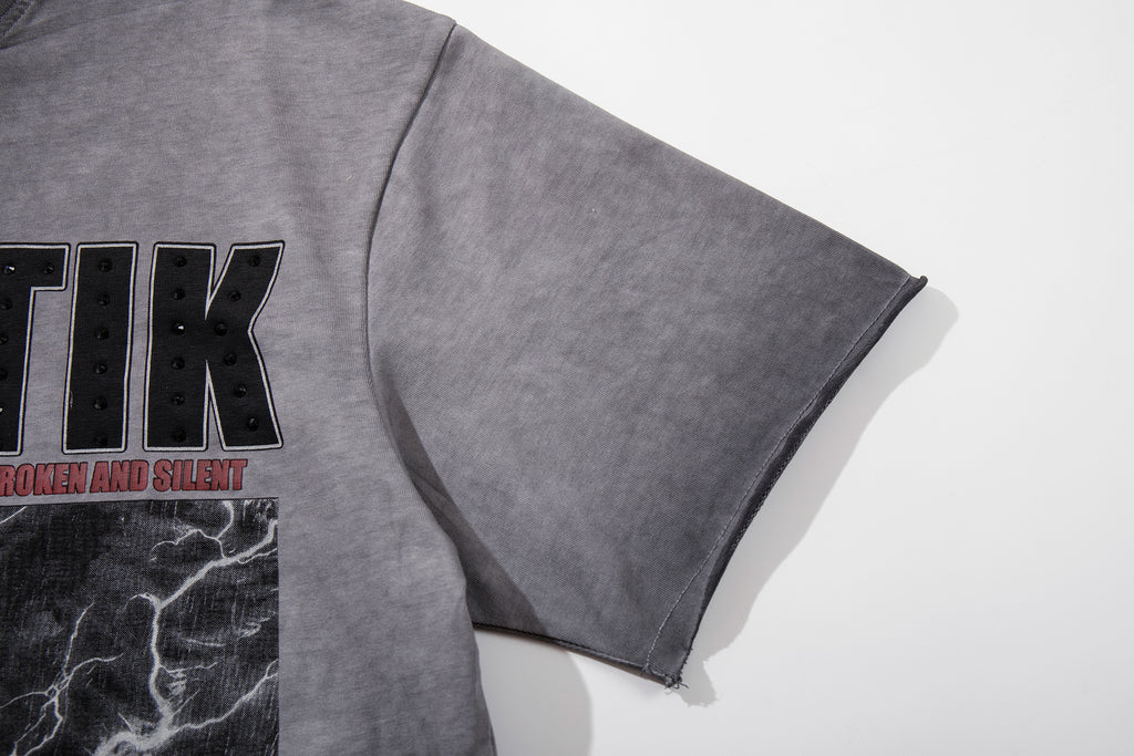 Camiseta Oversize 'Relentless Eagle' - Edición Streetwear Vintage
