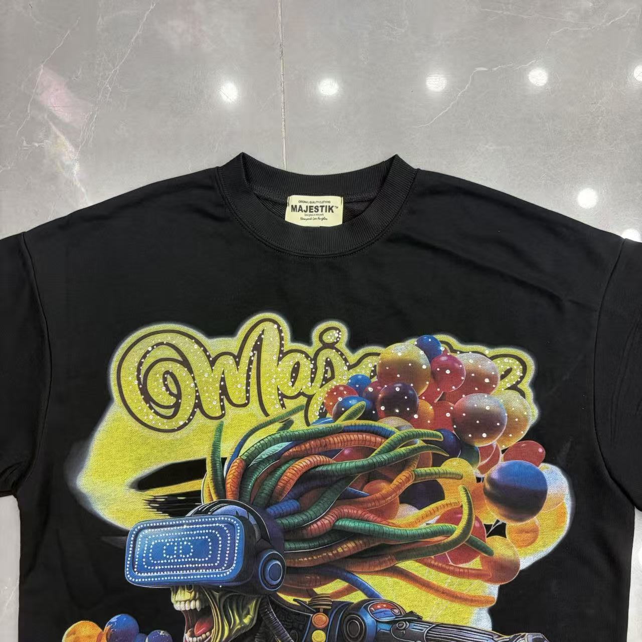 Camiseta Oversize 'Cyber-Vision' - Edición Streetwear Futurista