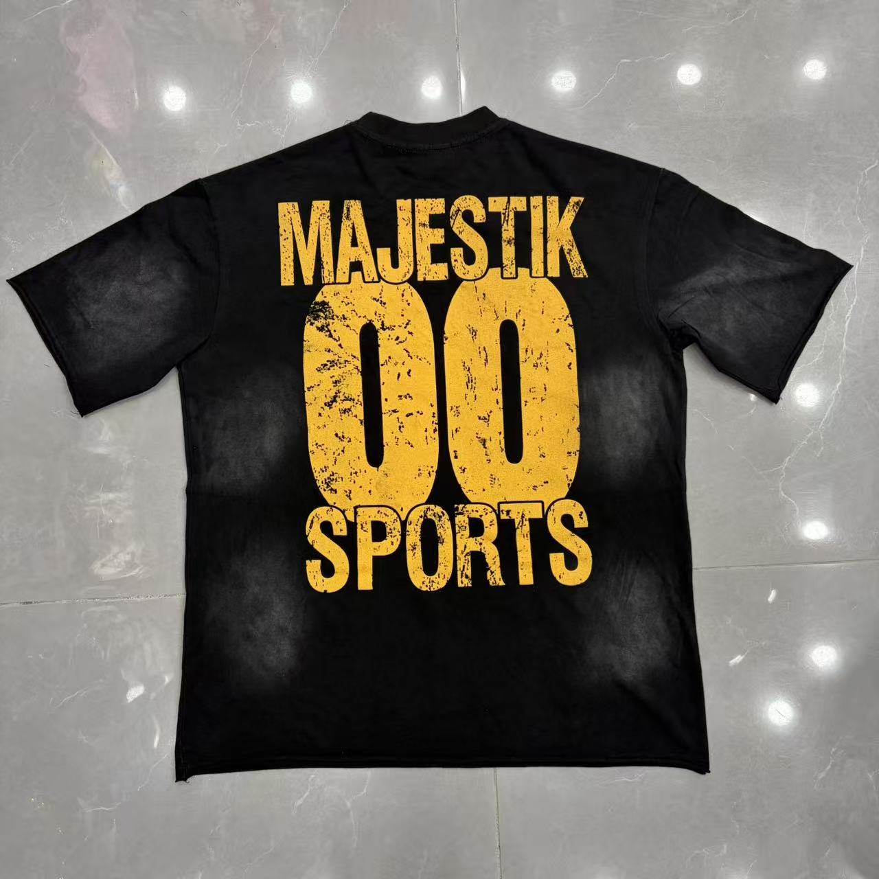 Camiseta Oversize 'Supercar Paradise' - Edición Streetwear Vintage