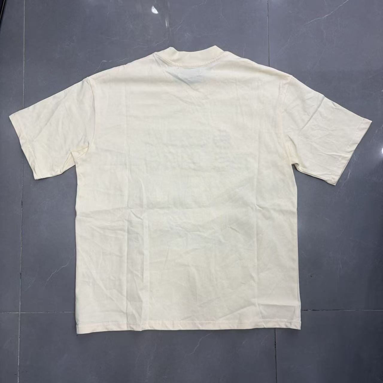 Camiseta Oversize 'Sketch Graphic' - Edición Streetwear Artístico