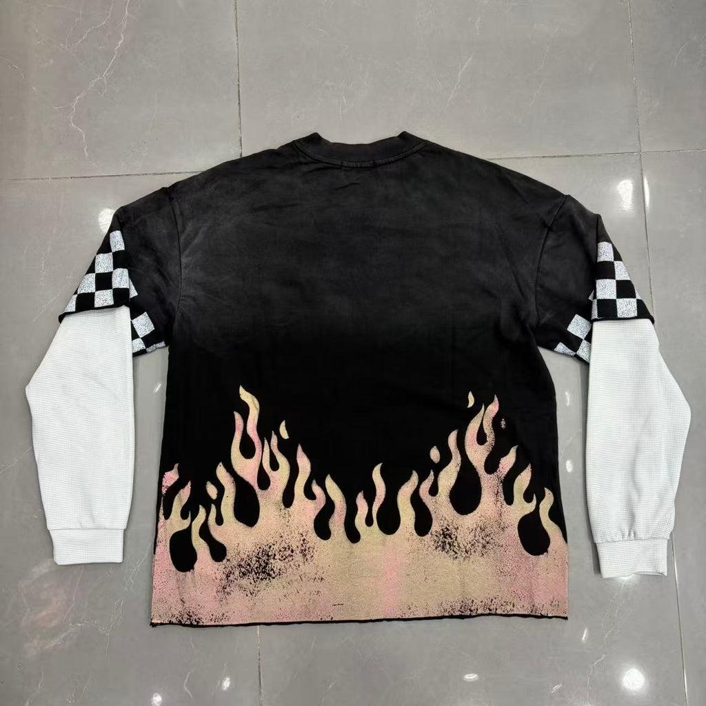 Camiseta 'Flame Graphic' de Manga Larga - Edición Streetwear Híbrida