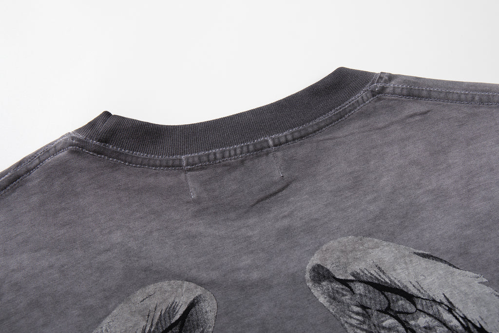 Camiseta Oversize 'Relentless Eagle' - Edición Streetwear Vintage