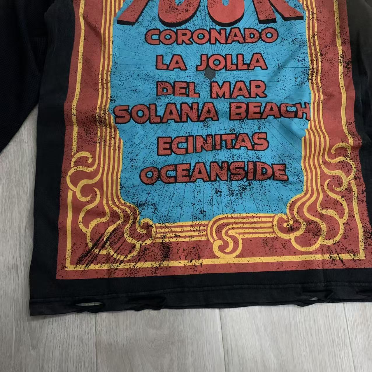 Camiseta Manga Larga Gráfica 'Dua Tour' - Estilo Oversize Streetwear