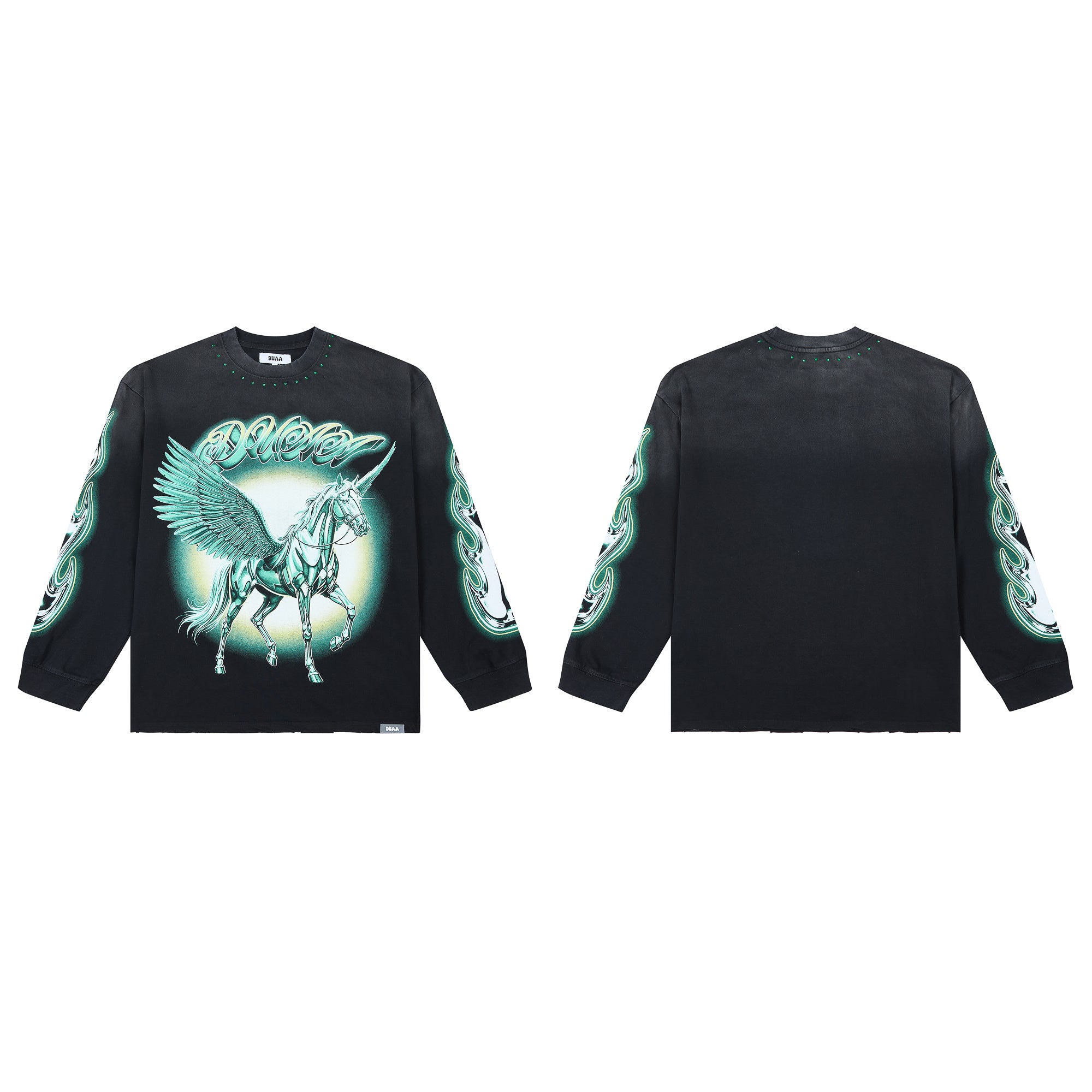 Camiseta Manga Larga Gráfica 'Pegasus Vision' con Pedrería - Edición Streetwear