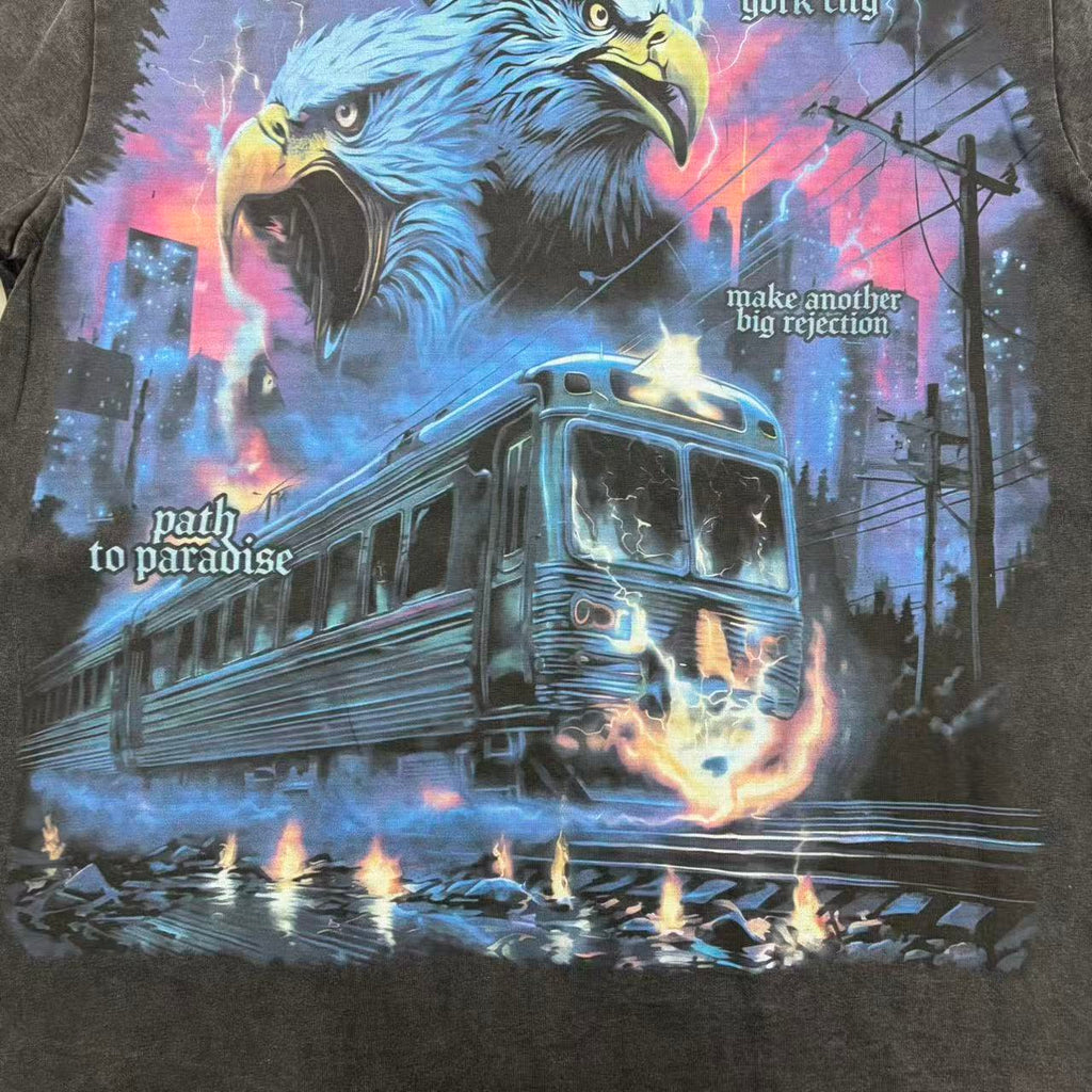 Camiseta Oversize Gráfica 'Invasion Paradise' - Edición Streetwear Vintage