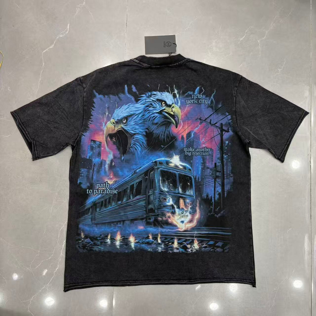 Camiseta Oversize Gráfica 'Invasion Paradise' - Edición Streetwear Vintage