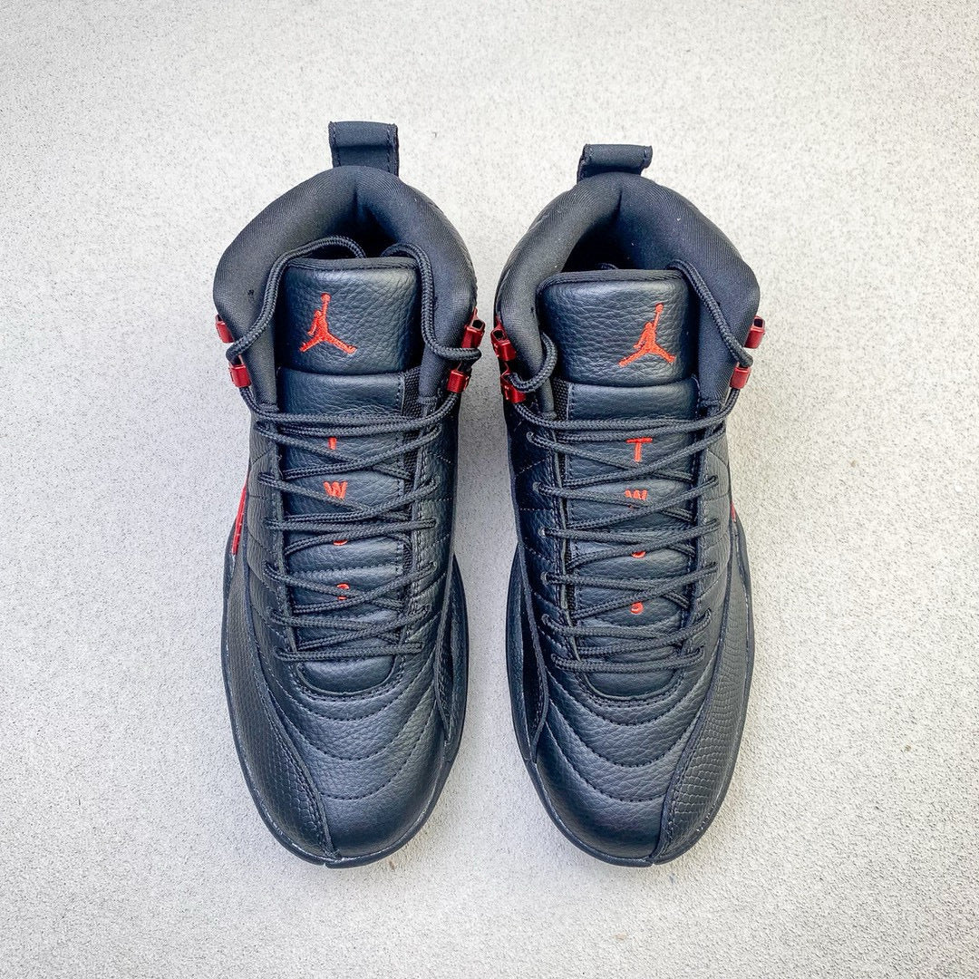 Air Jordan 12 Retro "Bloodline"