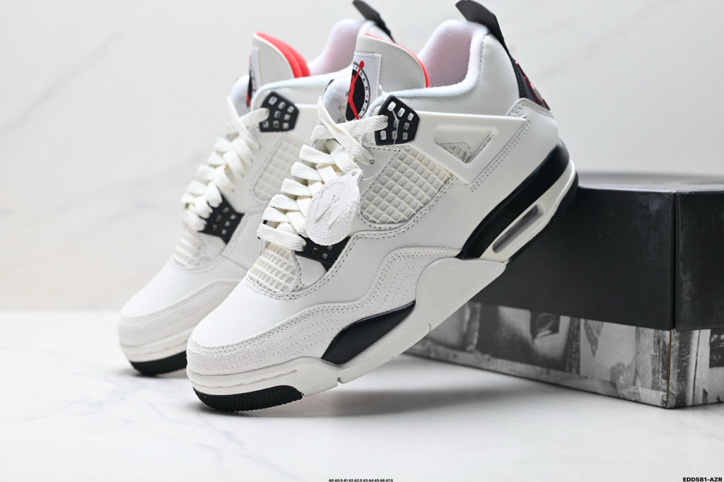 Air Jordan 4 Retro "Flight Club" -