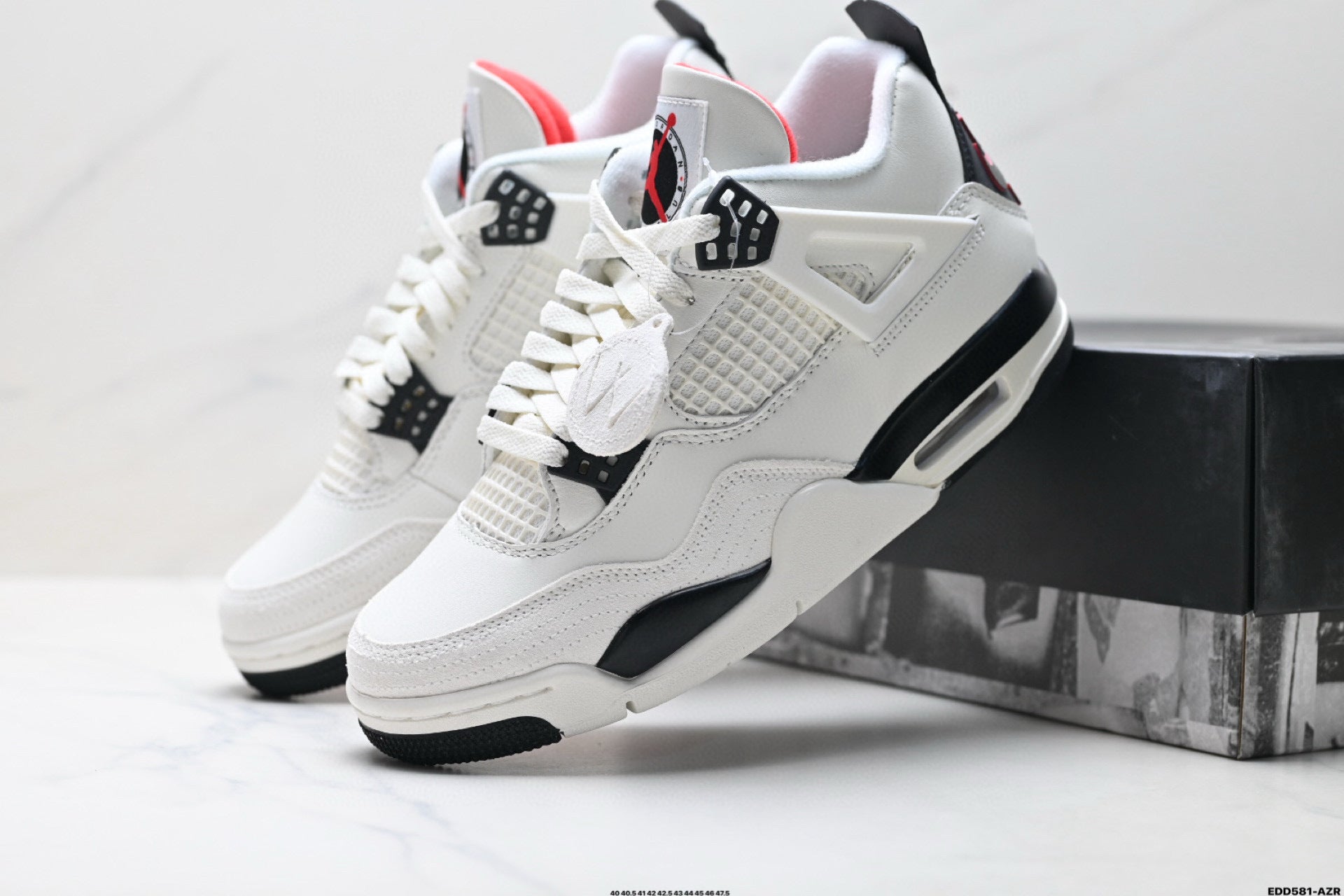 Air Jordan 4 Retro "Flight Club" -
