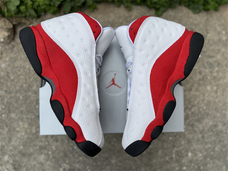 Jordan 13 Retro "Cherry / Chicago"