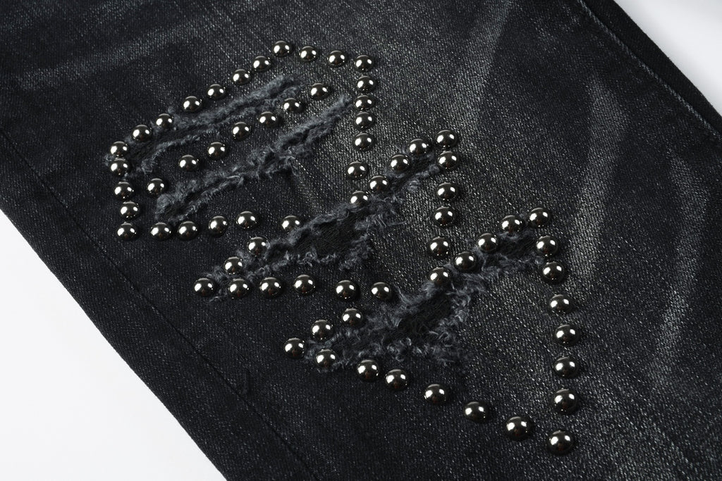 Jeans Negro Desgastado – Detalles en Pedrería