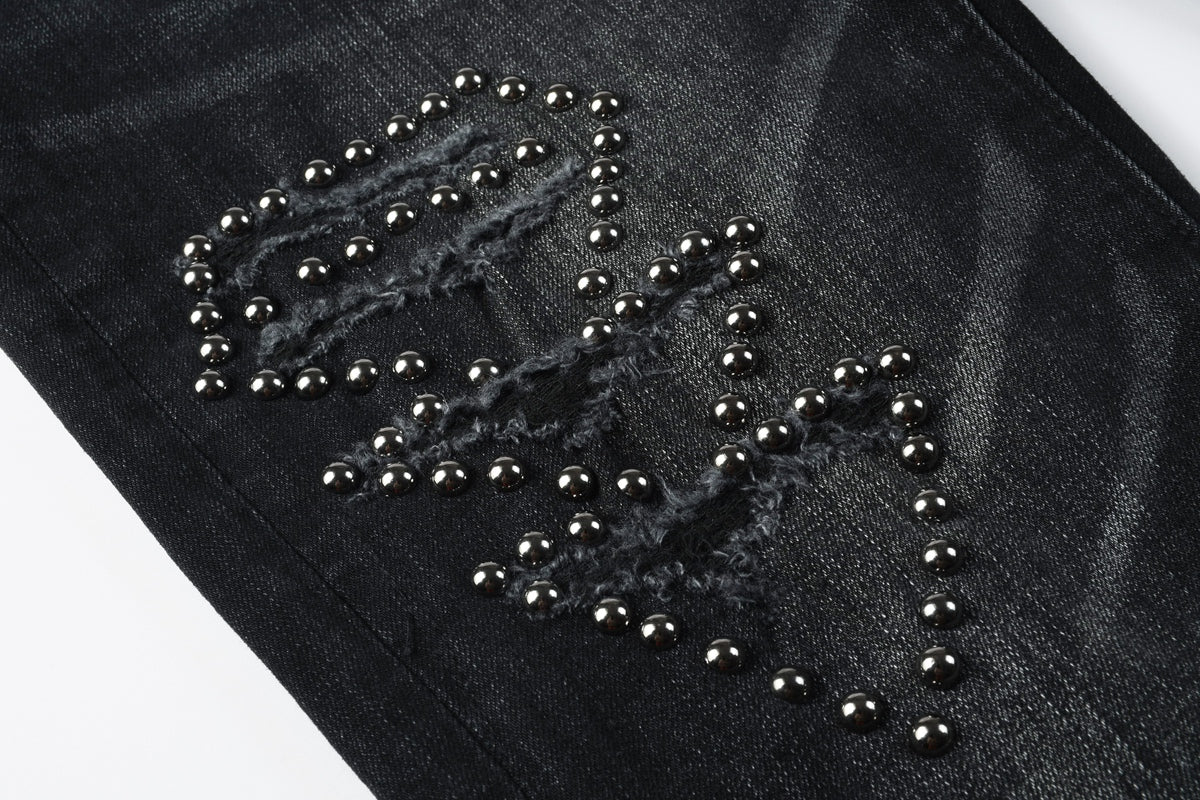 Jeans Negro Desgastado – Detalles en Pedrería