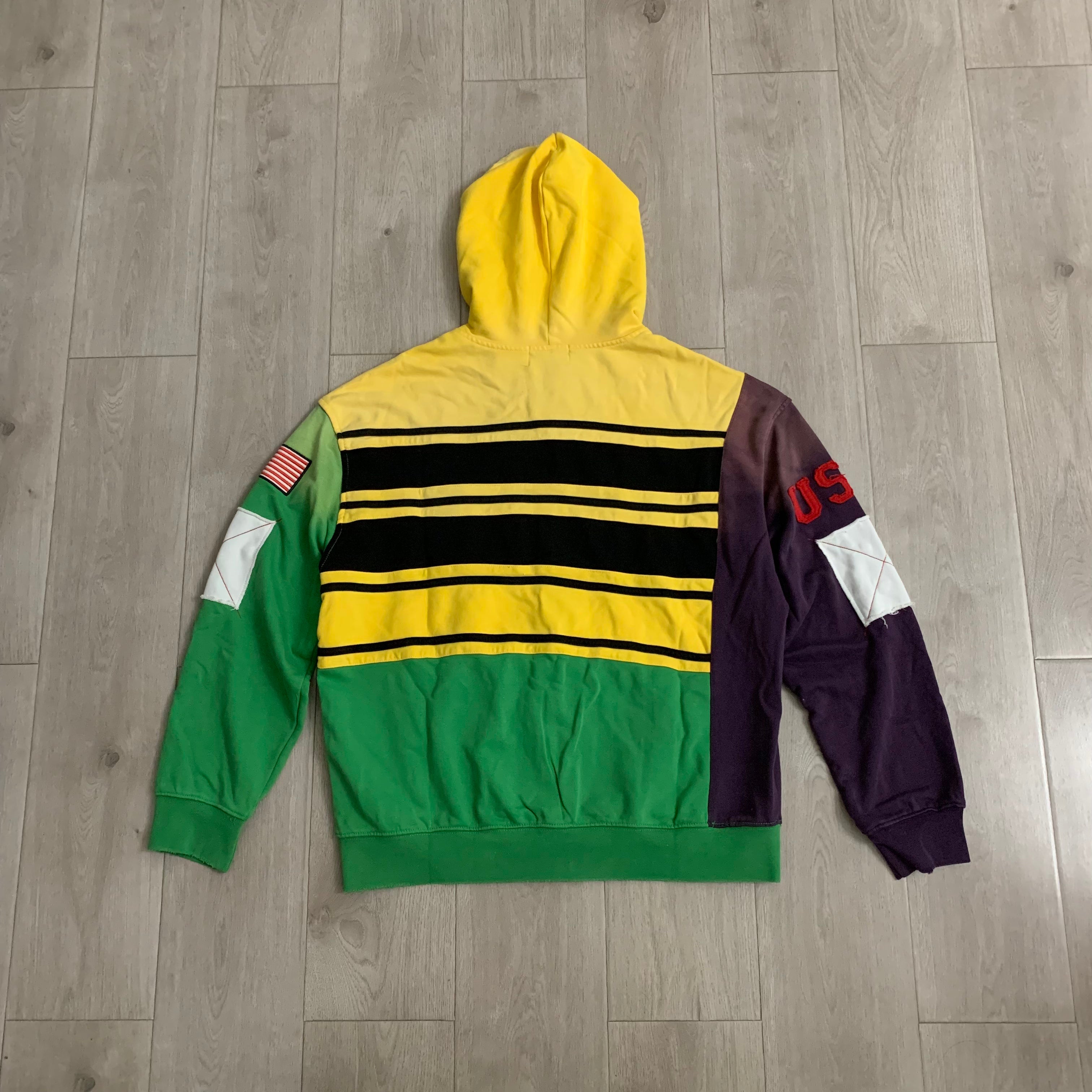Abrigo Vale Forever "Valley Dreams" Collage Zip-Up Hoodie