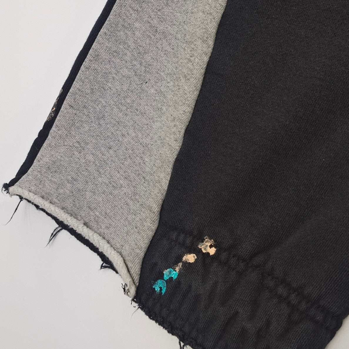 Pantalones Gallery Dept. – Paneles Abiertos con Salpicaduras