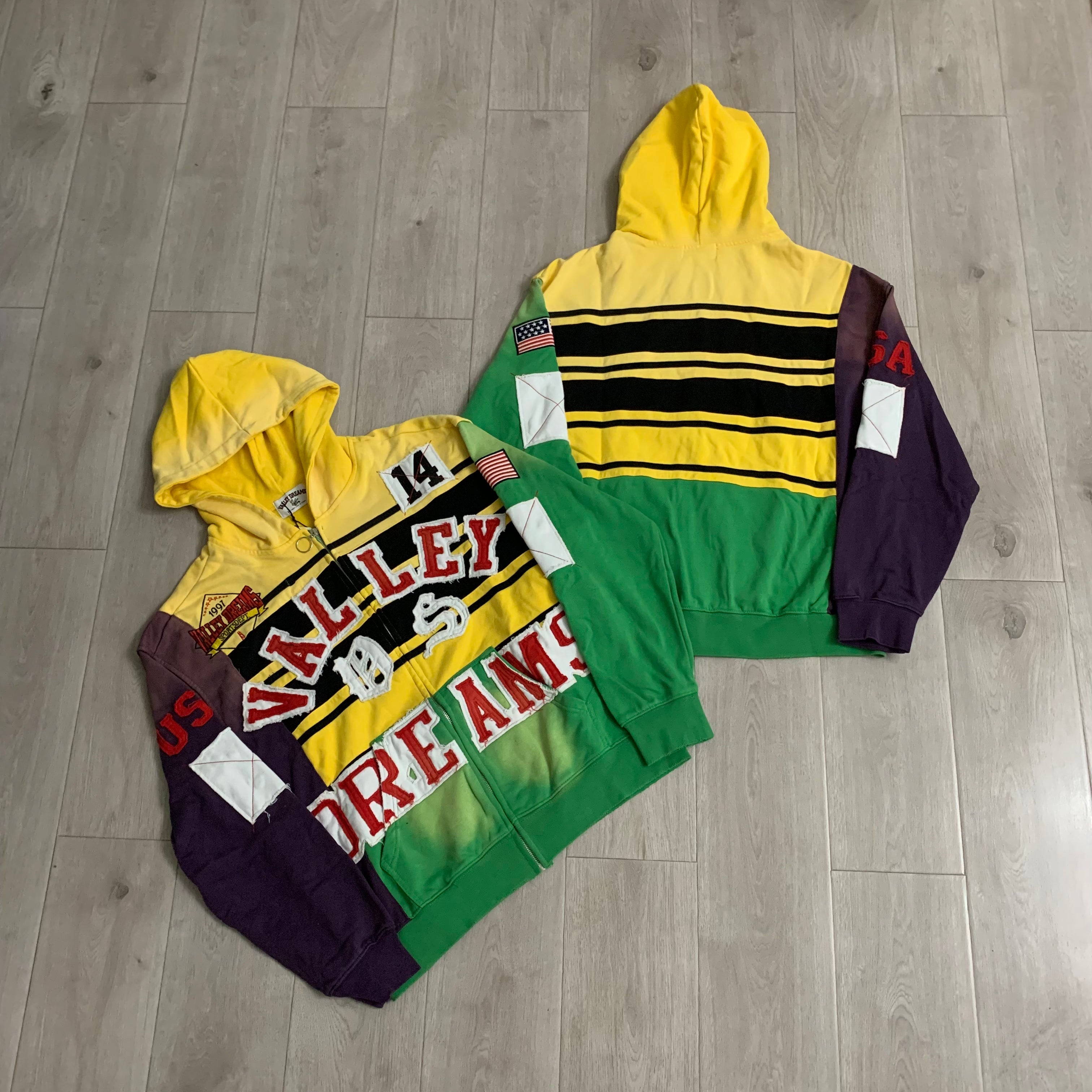 Abrigo Vale Forever "Valley Dreams" Collage Zip-Up Hoodie