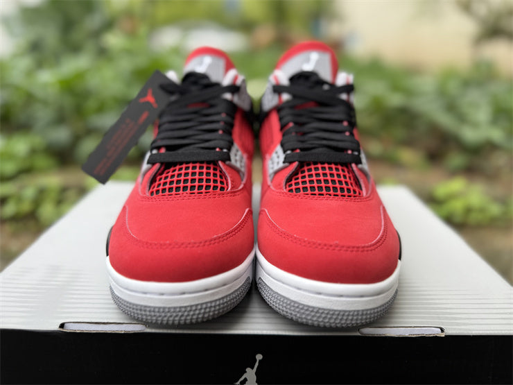 Jordan 4 Retro "Red Thunder"