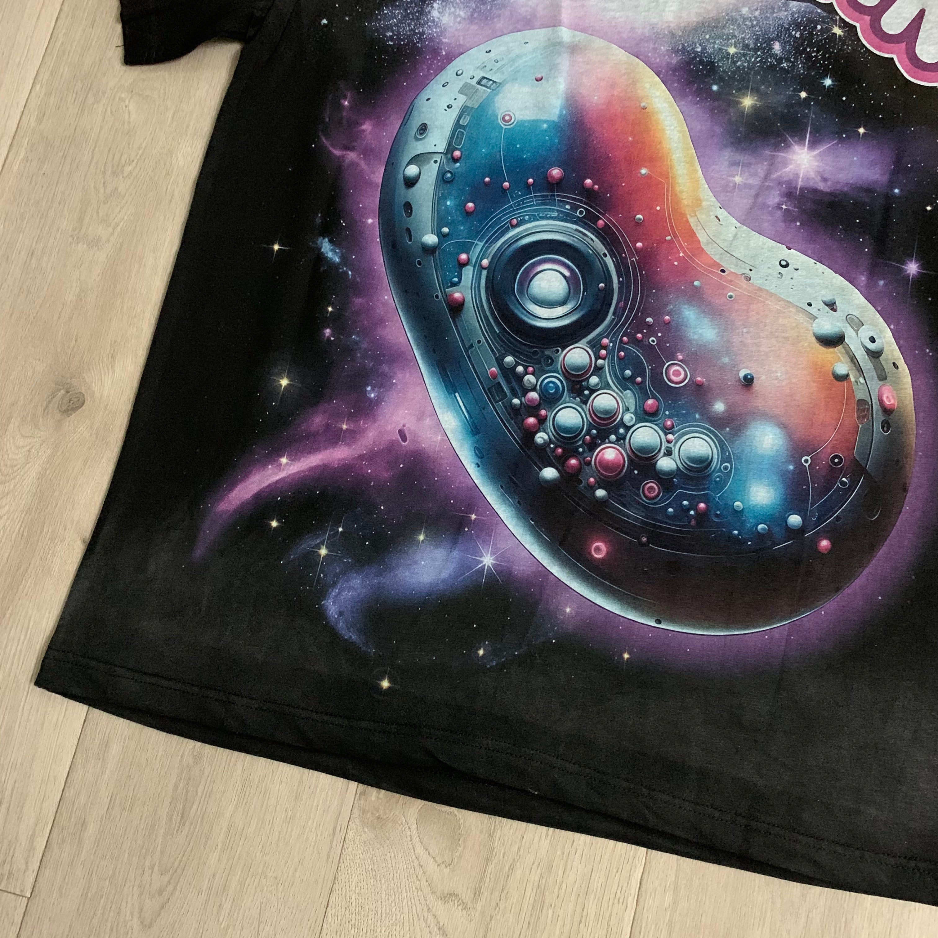 Playera Streetwear Oversize "Jellybean Galactic VR" – Negro Lavado