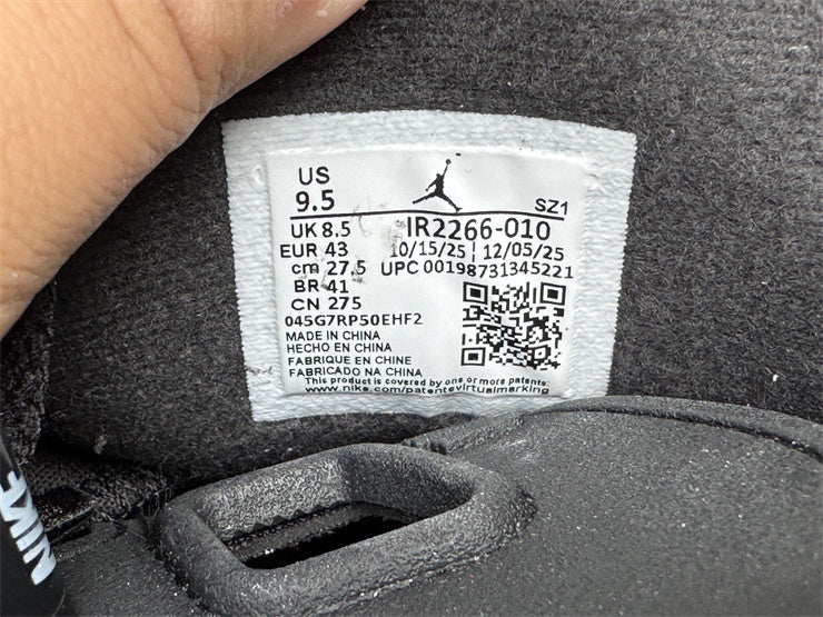 Jordan 6 Retro "Black / White"