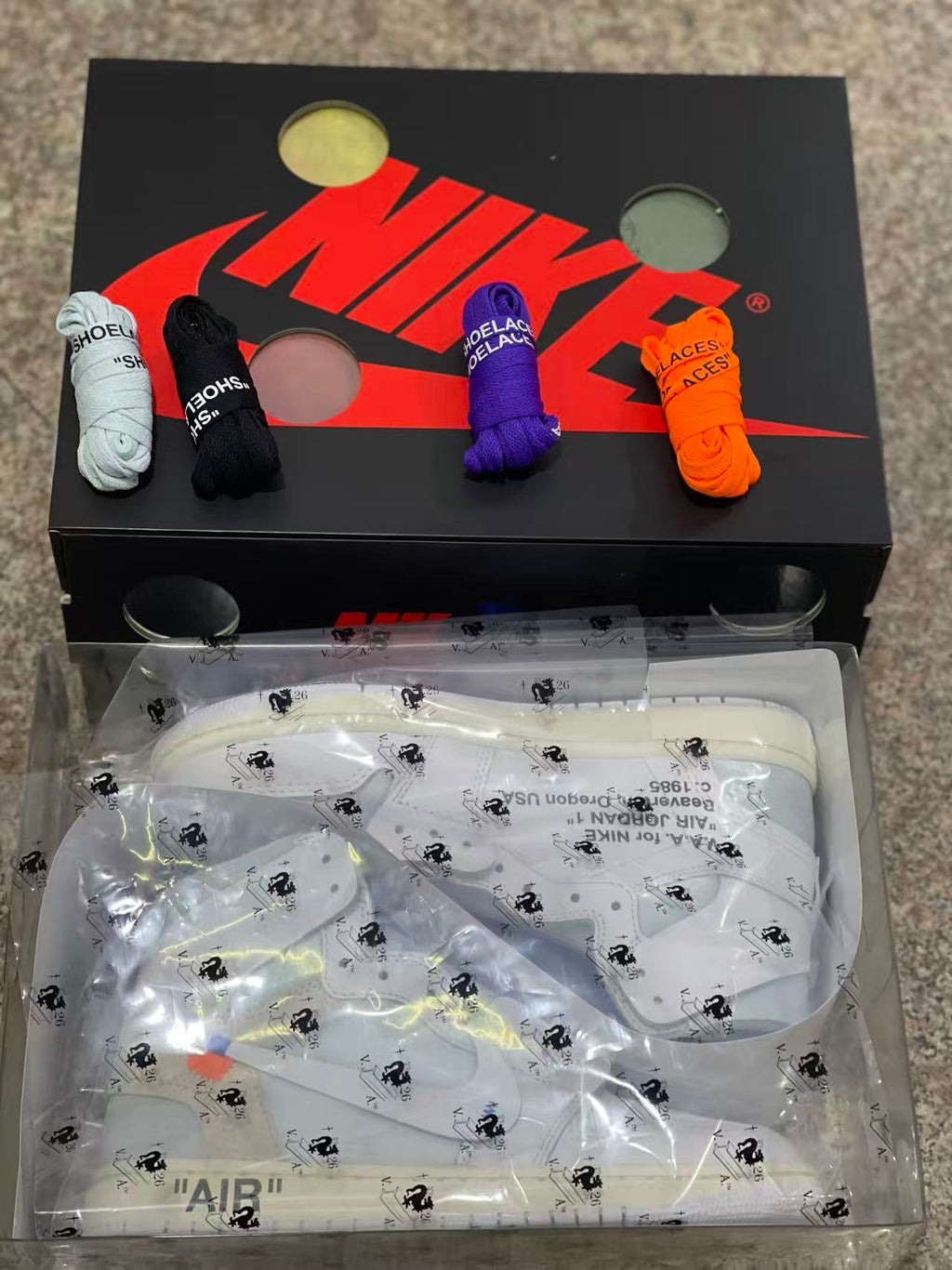 Air Jordan 1 Retro High x Off-White “White” (Edición Especial / Alaska)