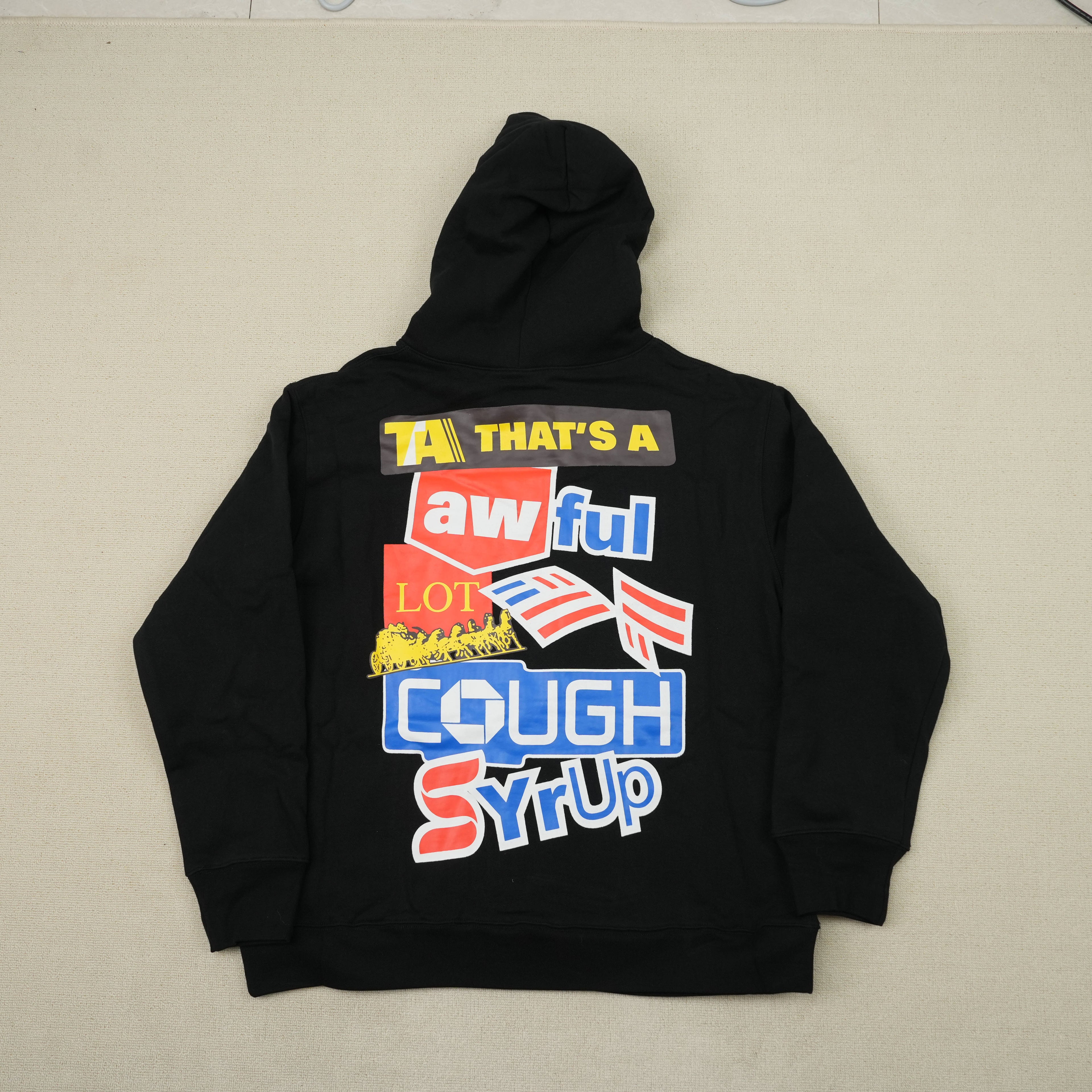 Sudadera Negra con Capucha – Diseño Colorido Exclusivo