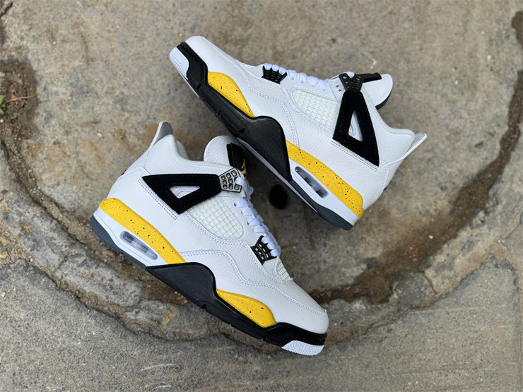Air Jordan 4 Retro "Tour Yellow"