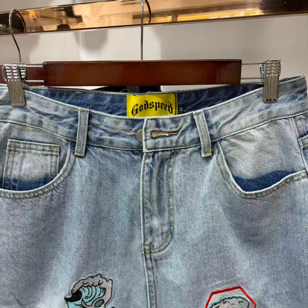 Shorts de Mezclilla con Parches Decorativos