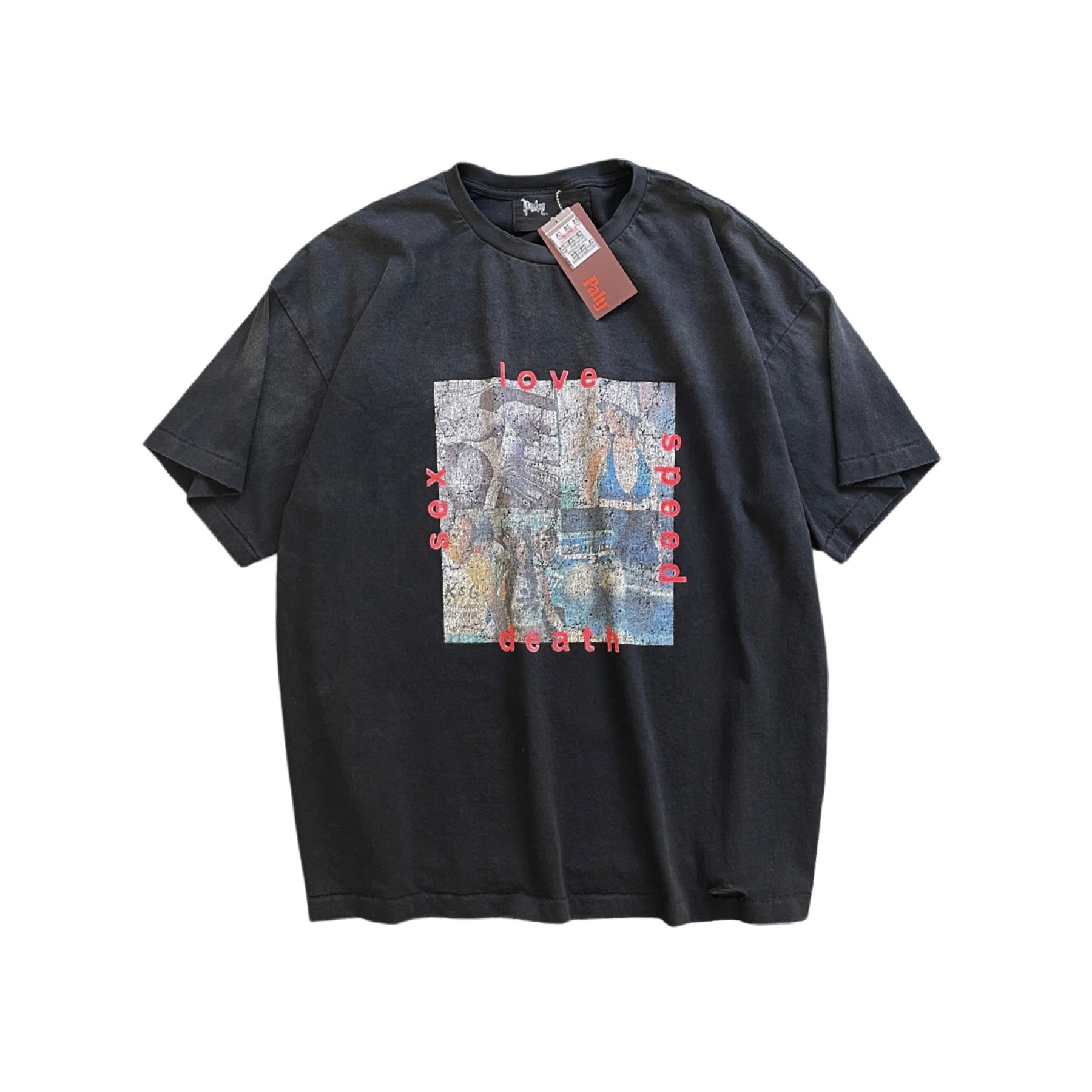 Camiseta gráfica negra desgastada / Camiseta estilo vintage con impresión artística