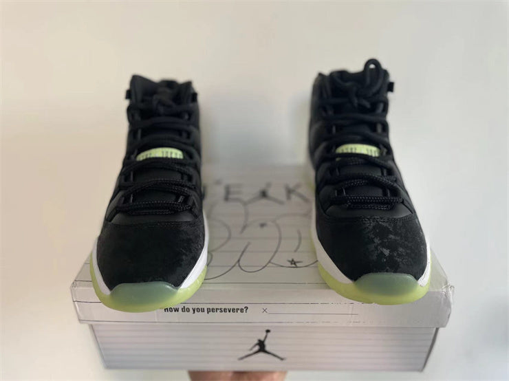 Jordan 11 Retro "Black Green Glow"