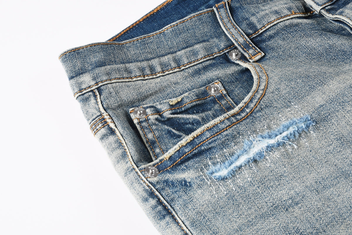 Jeans Purple Brand – Lavado Vintage con Parches Azules