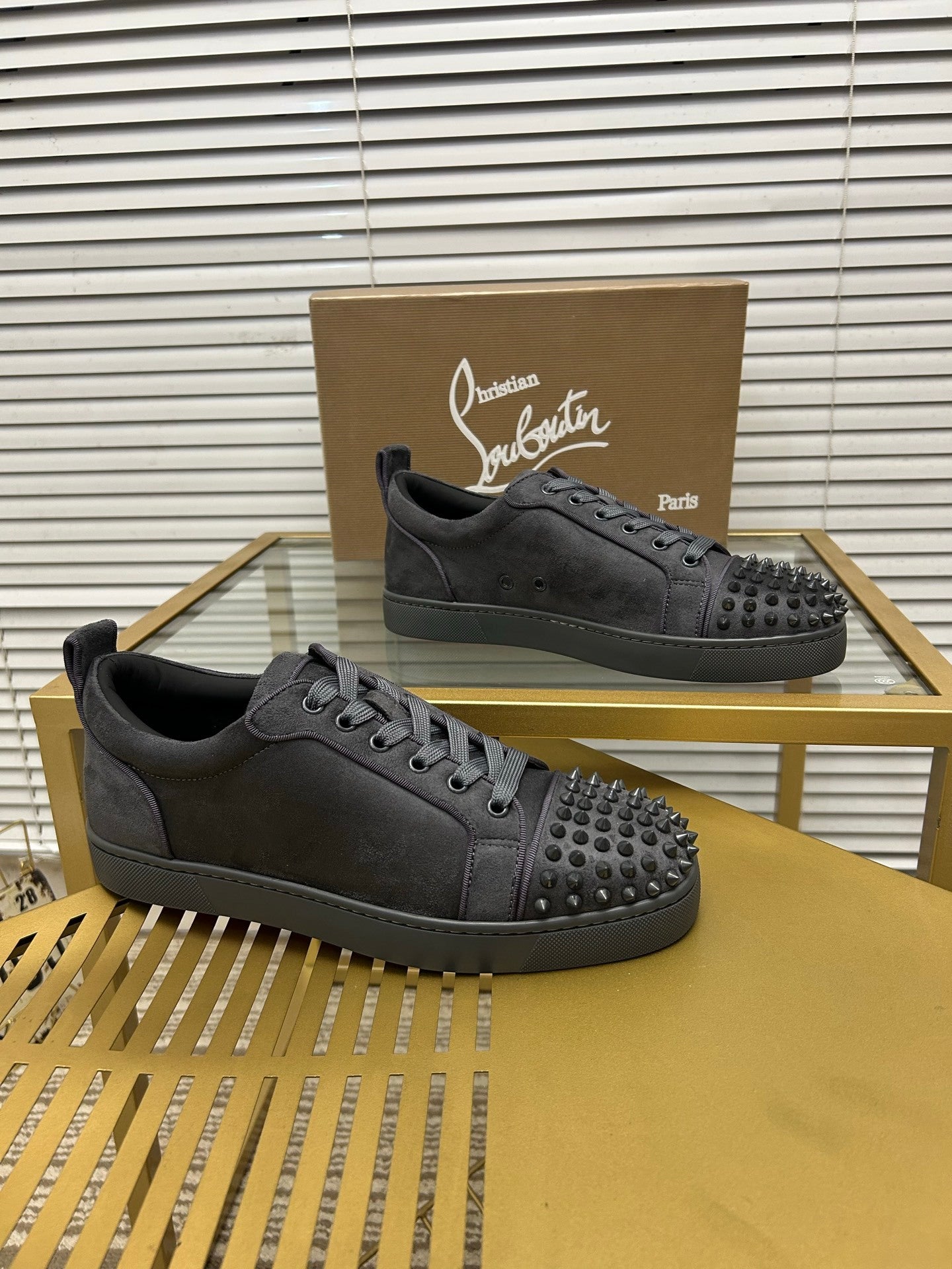 Christian Louboutin Louis Junior Spikes Orlato Flat Grey