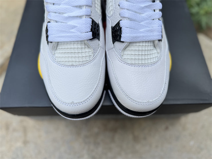 Air Jordan 4 Retro "Tour Yellow"