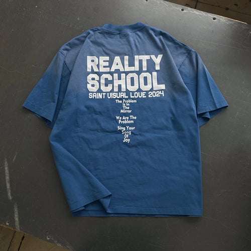Camiseta gráfica azul desgastada / Camiseta estilo vintage con impresión "Reality School"