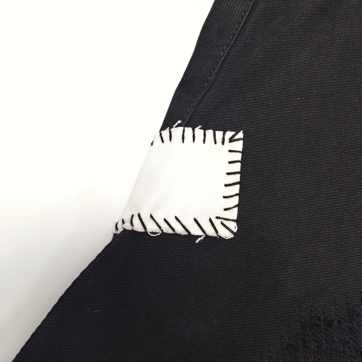 Jeans Gallery Dept. – Art Dept. Esqueleto con Remiendos